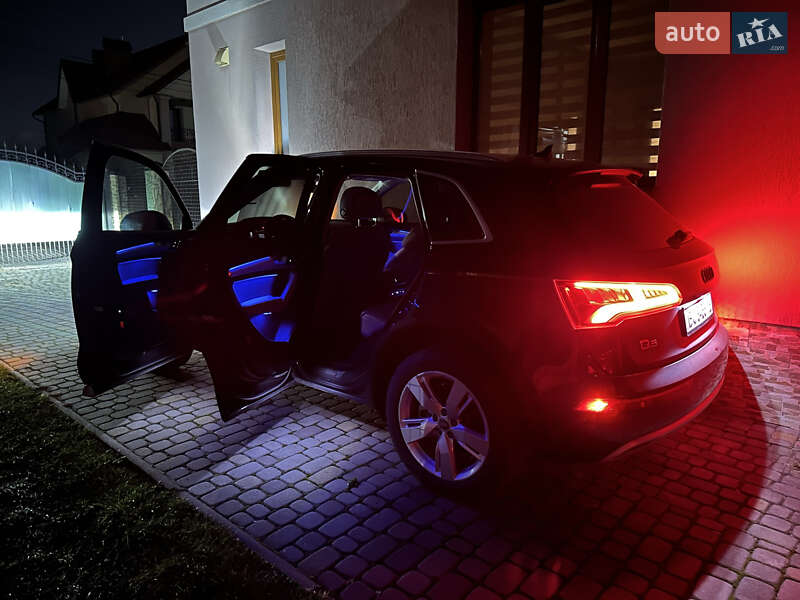 Позашляховик / Кросовер Audi Q5 2017 в Львові фото 49 Позашляховик / Кросовер Audi Q5 2017 в Львові