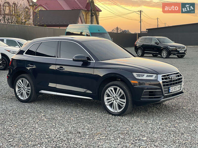 Позашляховик / Кросовер Audi Q5 2017 в Чернівцях