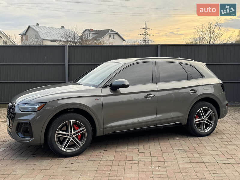 Внедорожник / Кроссовер Audi Q5 2023 в Ивано-Франковске