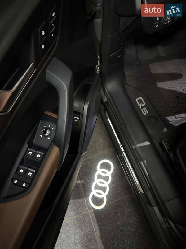 Внедорожник / Кроссовер Audi Q5 2023 в Ивано-Франковске