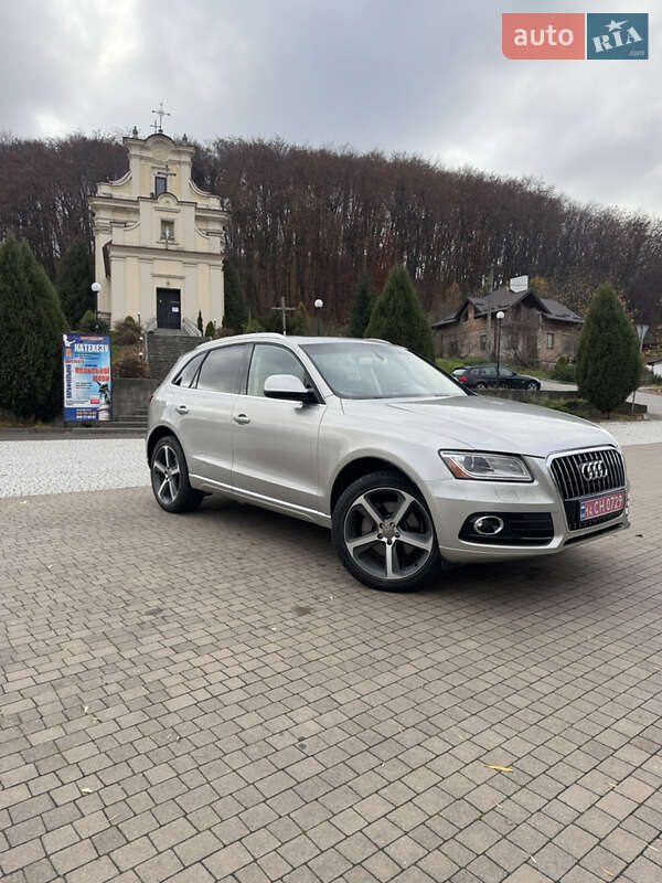 Позашляховик / Кросовер Audi Q5 2015 в Дублянах