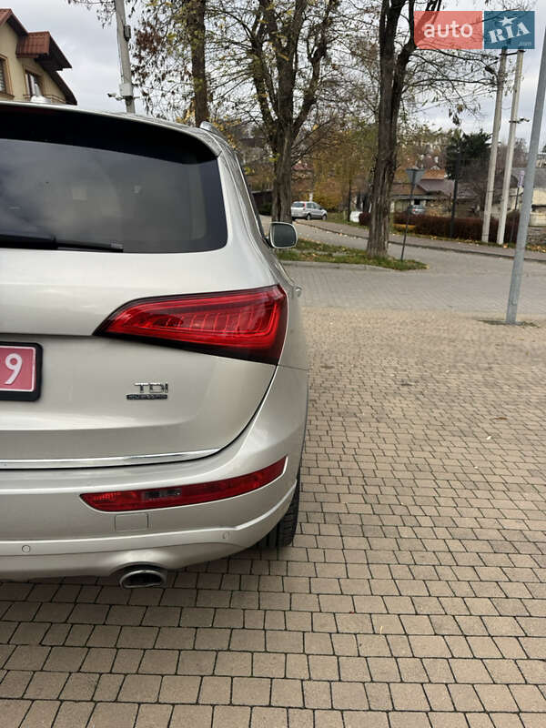 Позашляховик / Кросовер Audi Q5 2015 в Дублянах