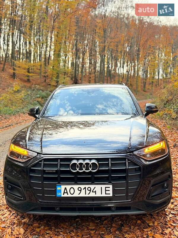 Внедорожник / Кроссовер Audi Q5 2022 в Хусте