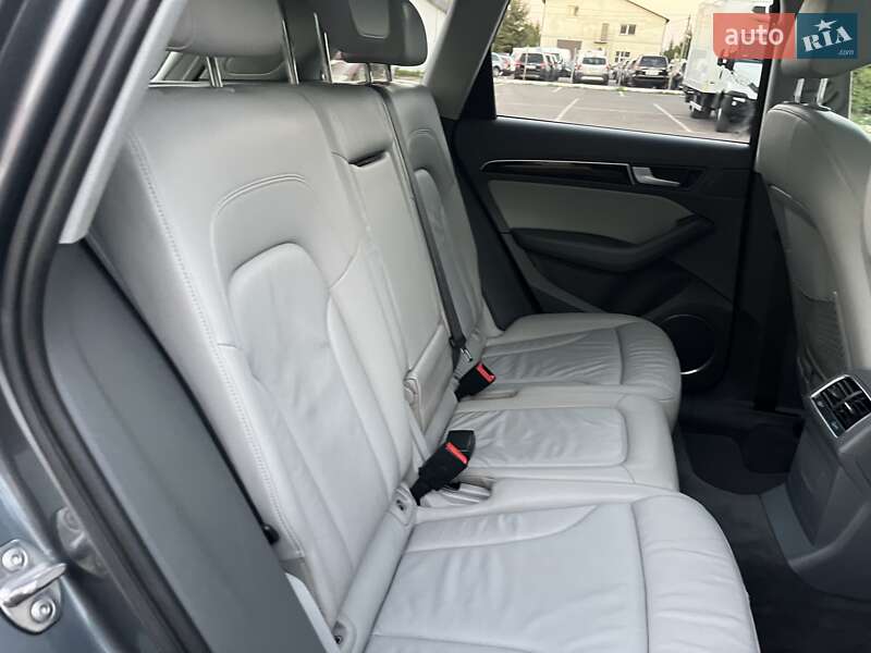 Внедорожник / Кроссовер Audi Q5 2015 в Дубно фото 33 Внедорожник / Кроссовер Audi Q5 2015 в Дубно