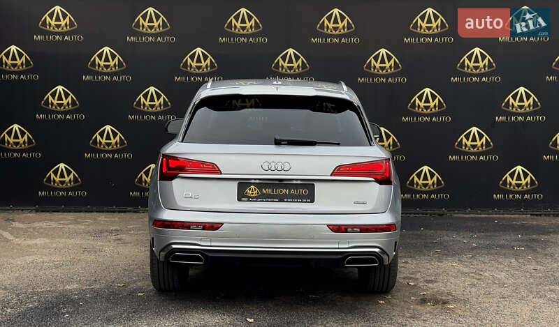 Позашляховик / Кросовер Audi Q5 2022 в Києві