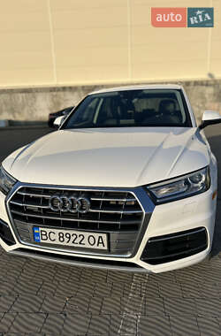 Позашляховик / Кросовер Audi Q5 2019 в Львові