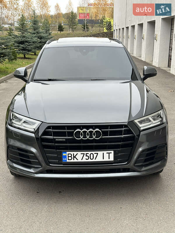 Внедорожник / Кроссовер Audi Q5 2020 в Киеве фото 7 Внедорожник / Кроссовер Audi Q5 2020 в Киеве