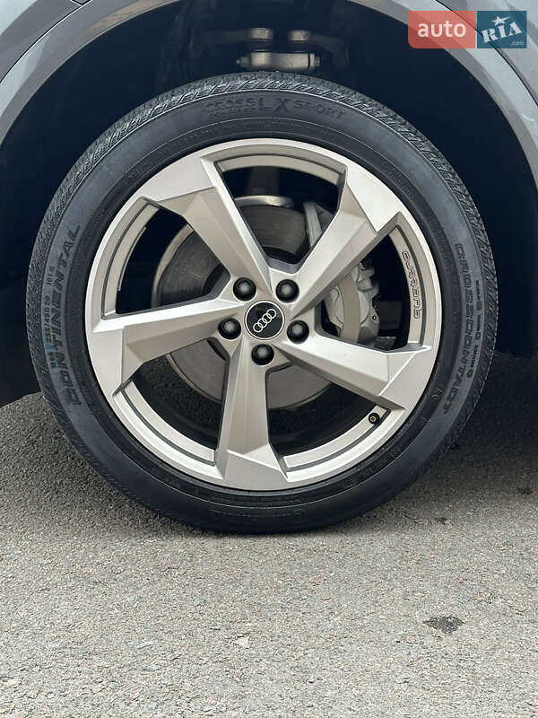Внедорожник / Кроссовер Audi Q5 2020 в Киеве фото 22 Внедорожник / Кроссовер Audi Q5 2020 в Киеве