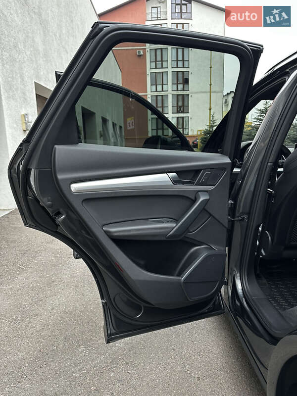 Внедорожник / Кроссовер Audi Q5 2020 в Киеве фото 31 Внедорожник / Кроссовер Audi Q5 2020 в Киеве