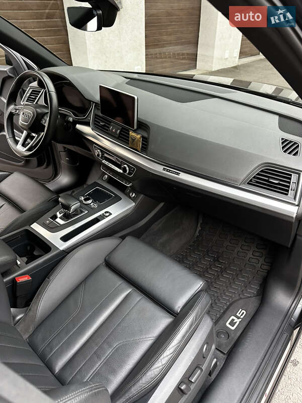 Внедорожник / Кроссовер Audi Q5 2020 в Киеве фото 35 Внедорожник / Кроссовер Audi Q5 2020 в Киеве