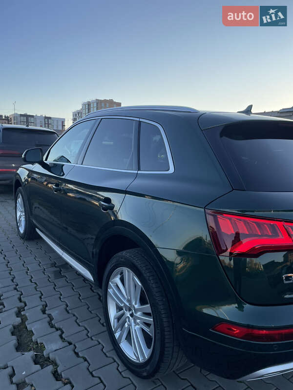 Позашляховик / Кросовер Audi Q5 2018 в Луцьку фото 11 Позашляховик / Кросовер Audi Q5 2018 в Луцьку