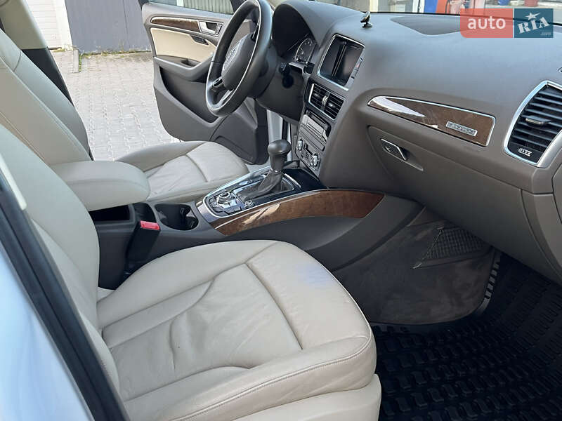 Позашляховик / Кросовер Audi Q5 2015 в Львові фото 31 Позашляховик / Кросовер Audi Q5 2015 в Львові