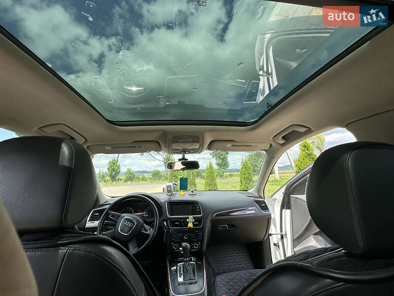 Внедорожник / Кроссовер Audi Q5 2011 в Ильнице