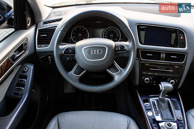 Позашляховик / Кросовер Audi Q5 2016 в Львові фото 38 Позашляховик / Кросовер Audi Q5 2016 в Львові