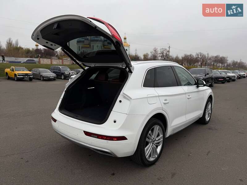 Позашляховик / Кросовер Audi Q5 2018 в Кривому Розі
