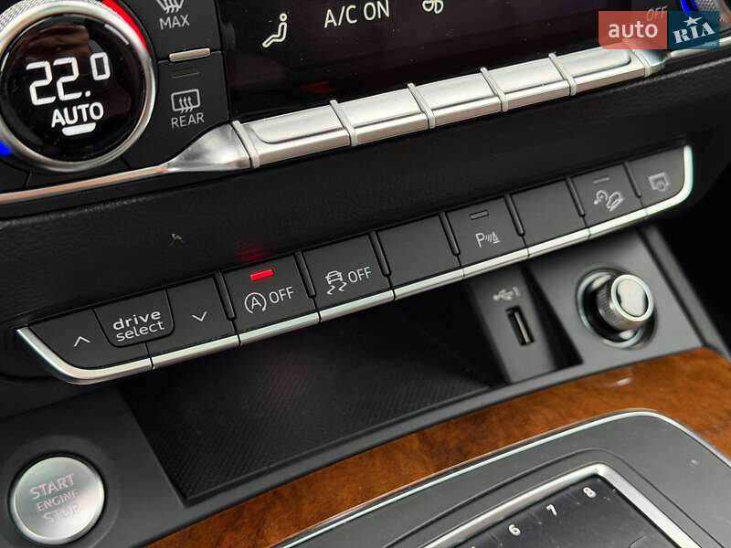 Позашляховик / Кросовер Audi Q5 2018 в Кривому Розі