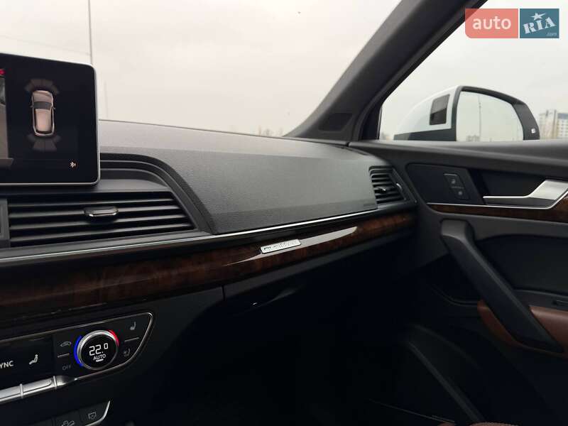 Позашляховик / Кросовер Audi Q5 2018 в Кривому Розі