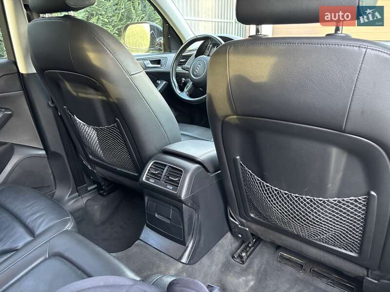 Позашляховик / Кросовер Audi Q5 2015 в Ужгороді