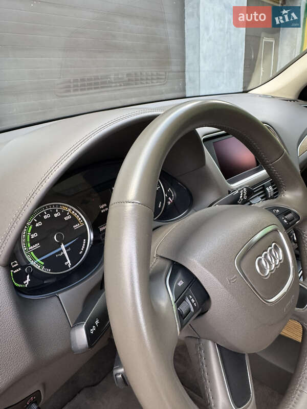 Позашляховик / Кросовер Audi Q5 2013 в Володимирі