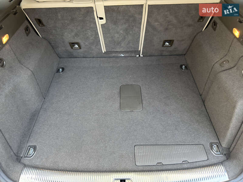 Позашляховик / Кросовер Audi Q5 2013 в Володимирі