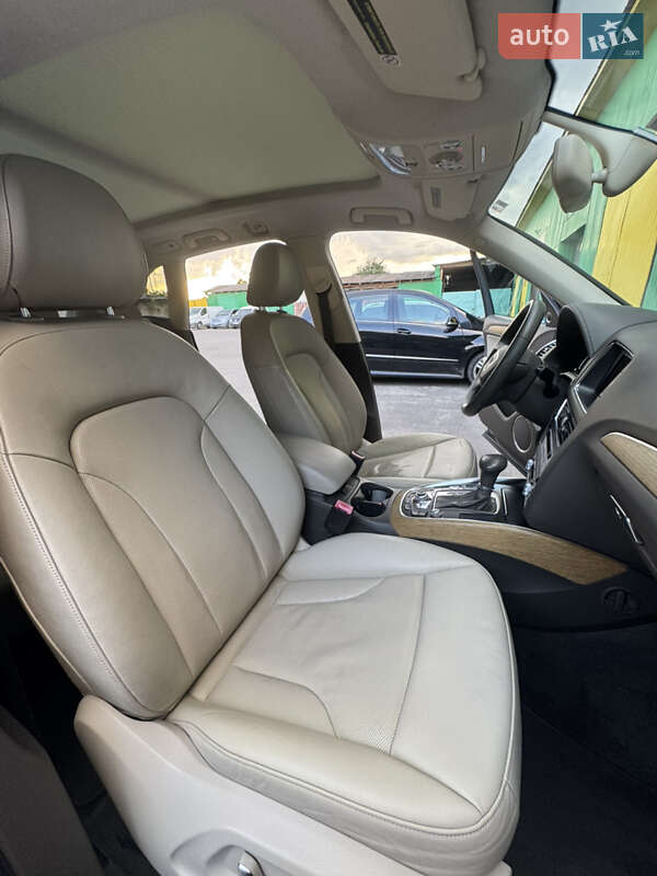 Позашляховик / Кросовер Audi Q5 2013 в Володимирі