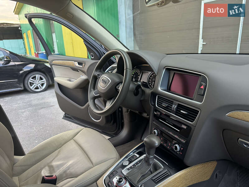 Позашляховик / Кросовер Audi Q5 2013 в Володимирі