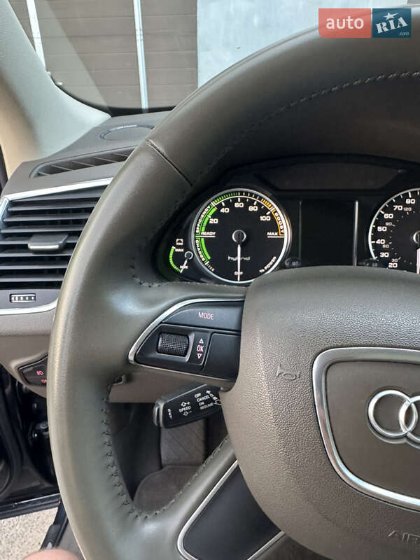 Позашляховик / Кросовер Audi Q5 2013 в Володимирі