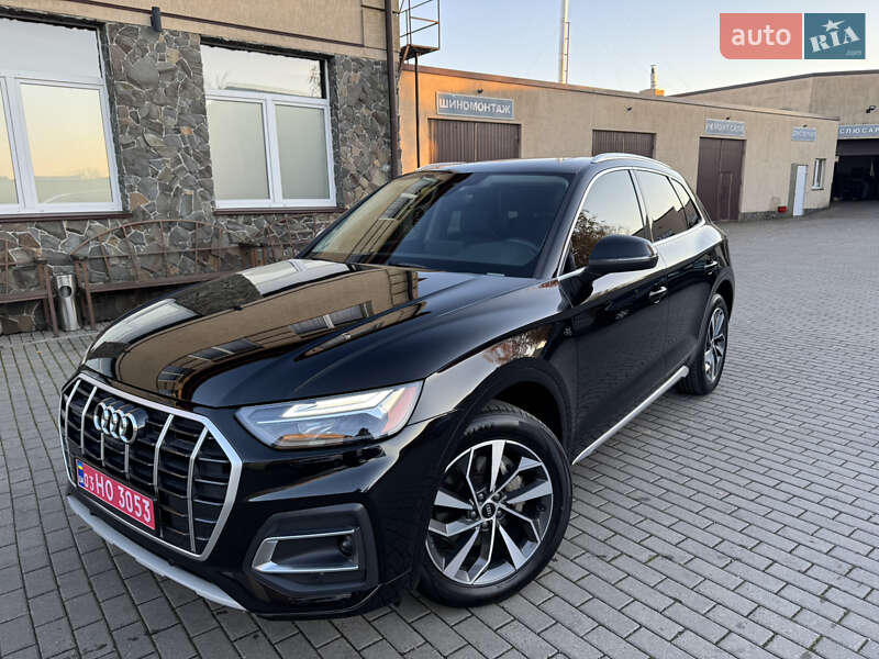 Позашляховик / Кросовер Audi Q5 2021 в Володимирі