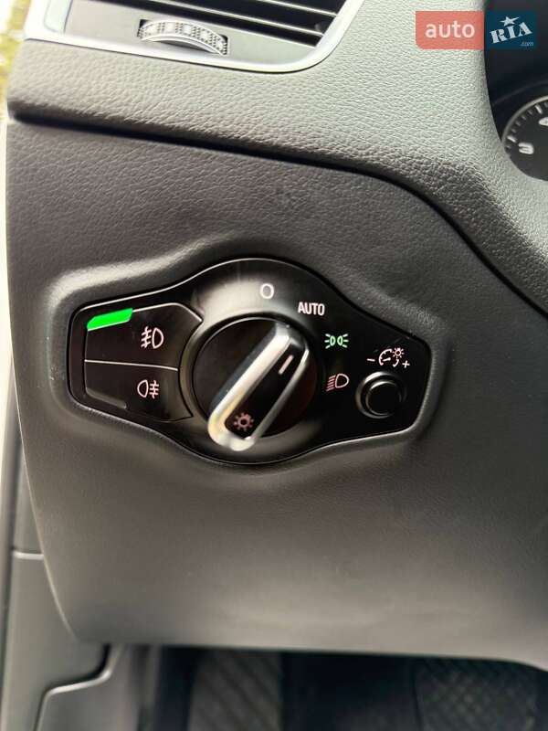 Внедорожник / Кроссовер Audi Q5 2015 в Ровно