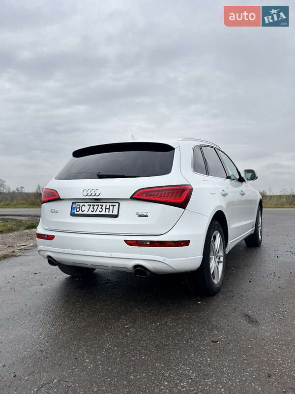Внедорожник / Кроссовер Audi Q5 2015 в Львове