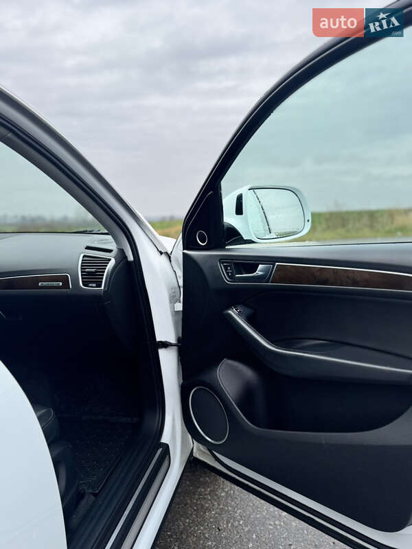 Внедорожник / Кроссовер Audi Q5 2015 в Львове