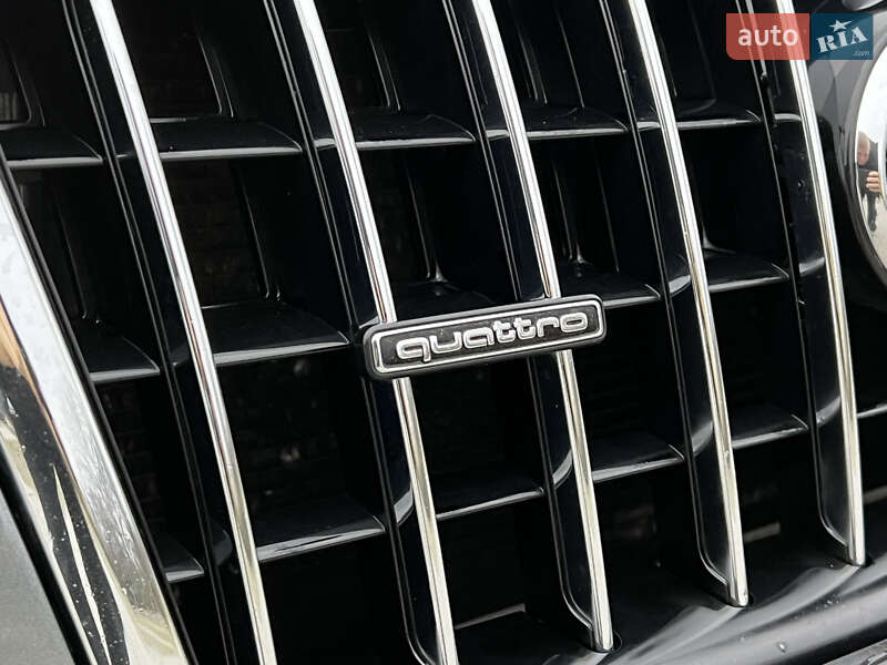 Внедорожник / Кроссовер Audi Q5 2015 в Самборе