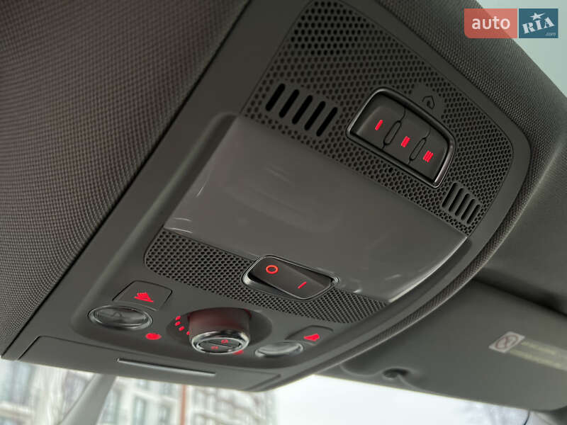 Внедорожник / Кроссовер Audi Q5 2015 в Самборе