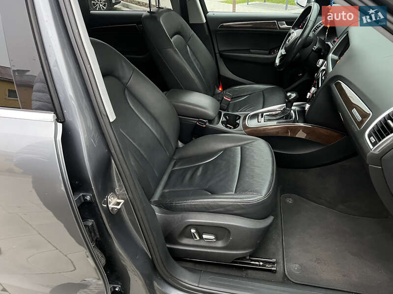 Внедорожник / Кроссовер Audi Q5 2015 в Самборе