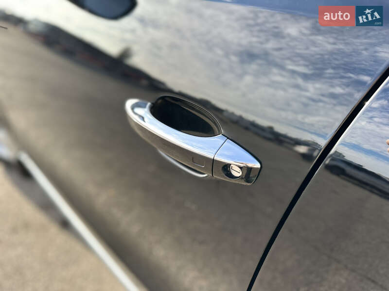 Внедорожник / Кроссовер Audi Q5 2015 в Харькове