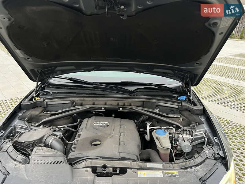 Внедорожник / Кроссовер Audi Q5 2015 в Самборе