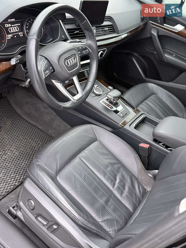 Позашляховик / Кросовер Audi Q5 2018 в Кременчуці фото 13 Позашляховик / Кросовер Audi Q5 2018 в Кременчуці