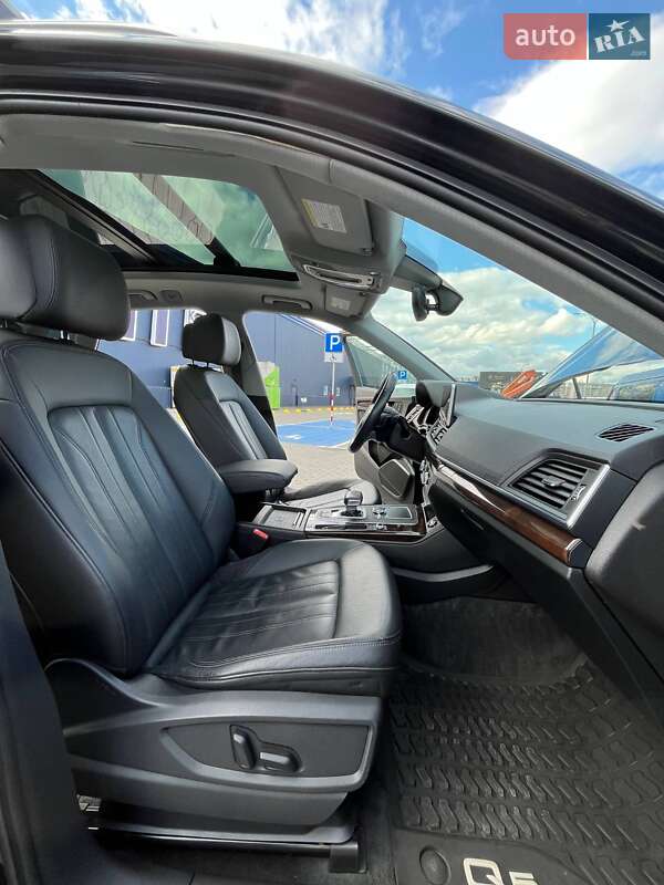 Позашляховик / Кросовер Audi Q5 2019 в Івано-Франківську фото 45 Позашляховик / Кросовер Audi Q5 2019 в Івано-Франківську