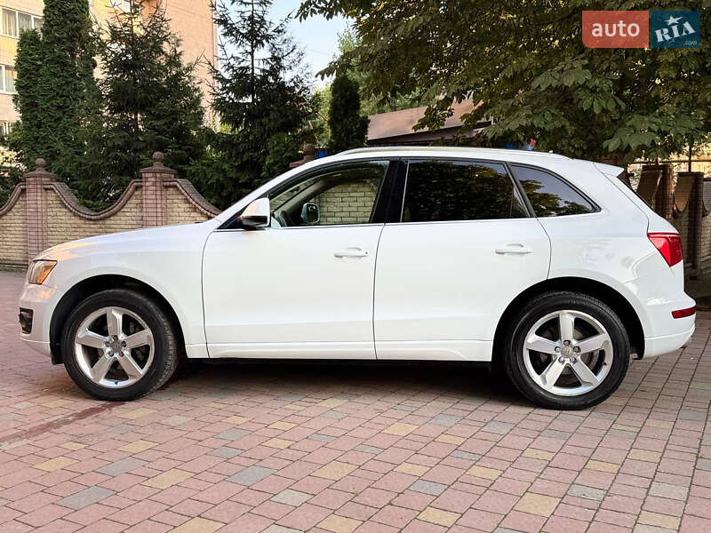 Внедорожник / Кроссовер Audi Q5 2012 в Тернополе