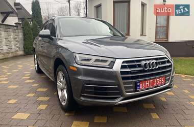 Внедорожник / Кроссовер Audi Q5 2017 в Ровно