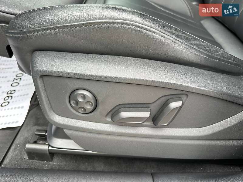 Позашляховик / Кросовер Audi Q5 2021 в Луцьку