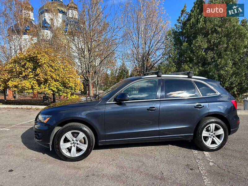 Внедорожник / Кроссовер Audi Q5 2011 в Кривом Роге