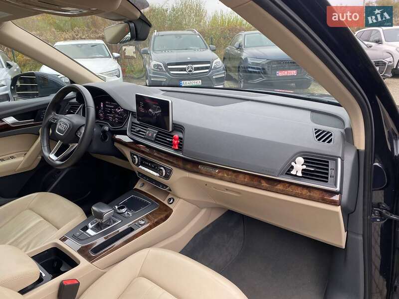 Позашляховик / Кросовер Audi Q5 2017 в Львові фото 9 Позашляховик / Кросовер Audi Q5 2017 в Львові