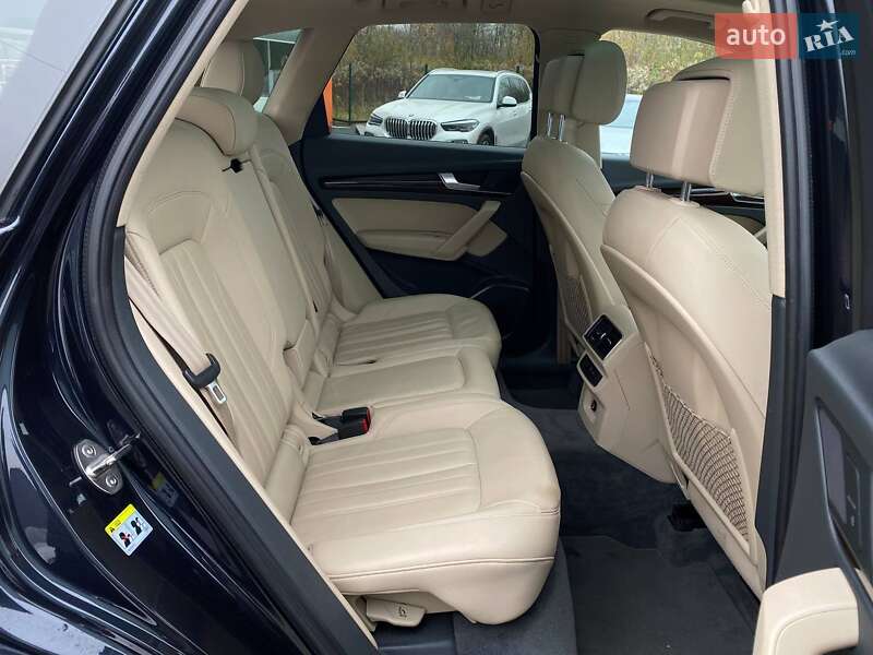 Позашляховик / Кросовер Audi Q5 2017 в Львові фото 26 Позашляховик / Кросовер Audi Q5 2017 в Львові