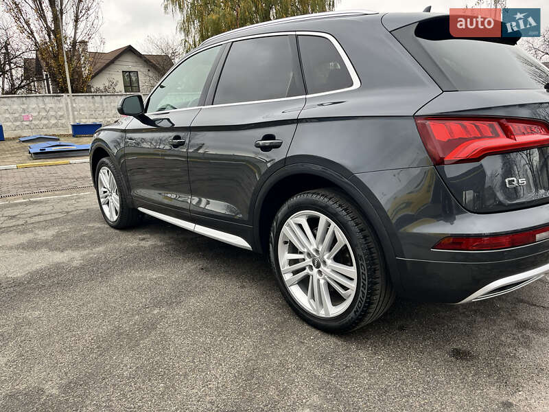 Внедорожник / Кроссовер Audi Q5 2019 в Василькове