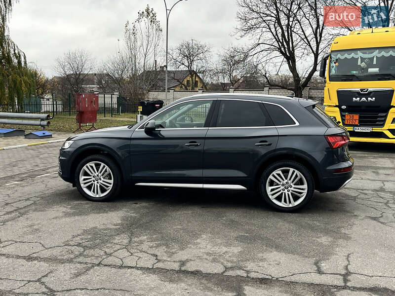Внедорожник / Кроссовер Audi Q5 2019 в Василькове