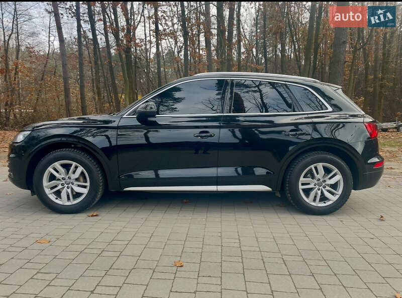 Позашляховик / Кросовер Audi Q5 2020 в Львові фото Позашляховик / Кросовер Audi Q5 2020 в Львові