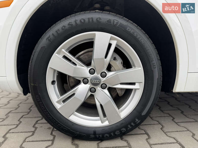 Позашляховик / Кросовер Audi Q5 2017 в Луцьку фото 9 Позашляховик / Кросовер Audi Q5 2017 в Луцьку