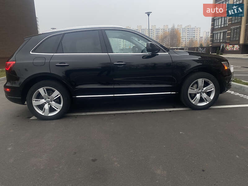 Внедорожник / Кроссовер Audi Q5 2017 в Чернигове