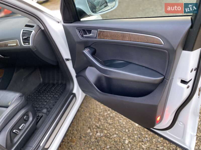 Внедорожник / Кроссовер Audi Q5 2014 в Мукачево